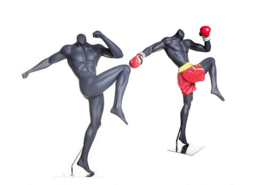 Fighter Mannequin throwing knee kick. - 1